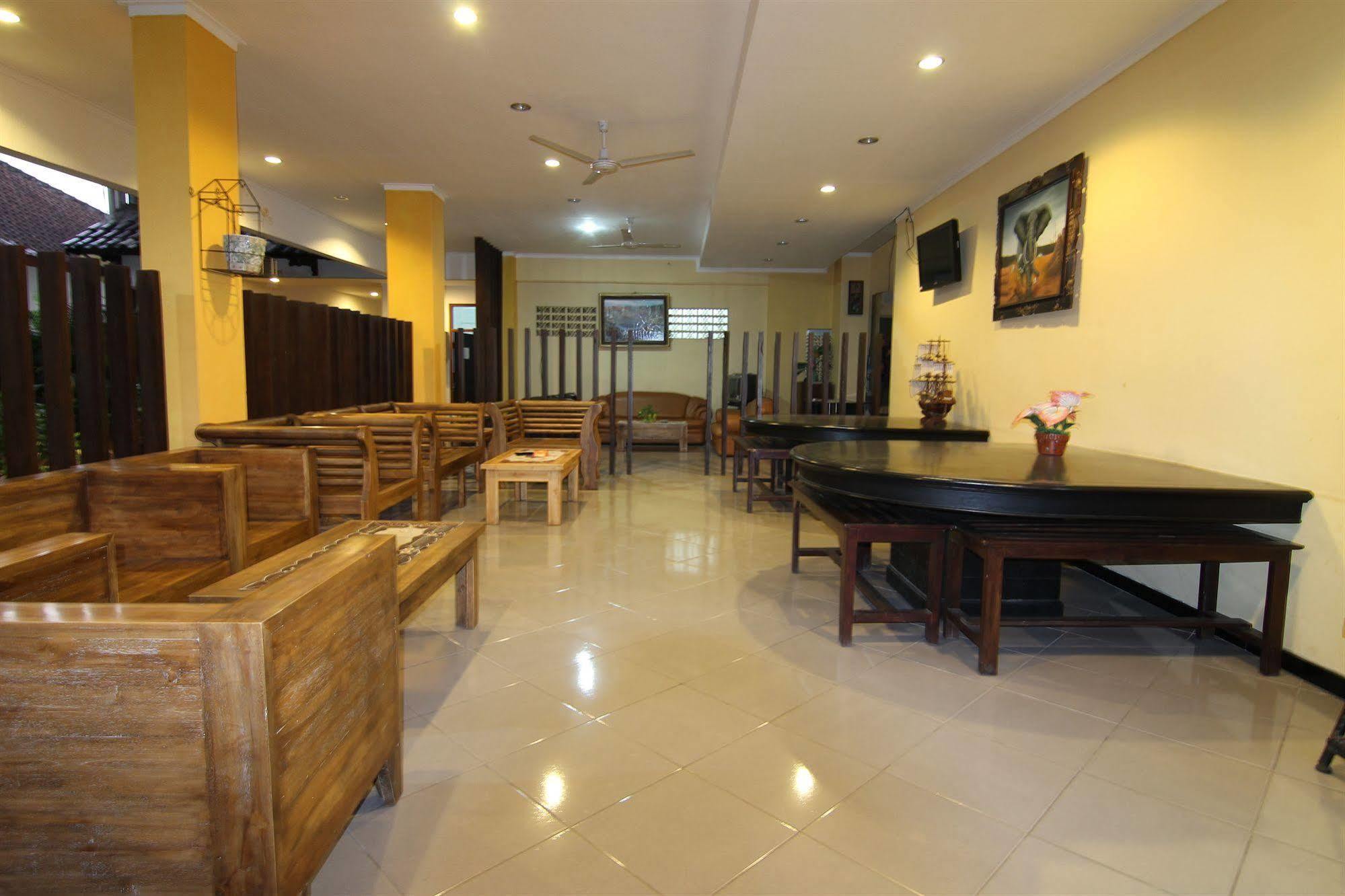 Ct1 Bali * Kuta (Bali)